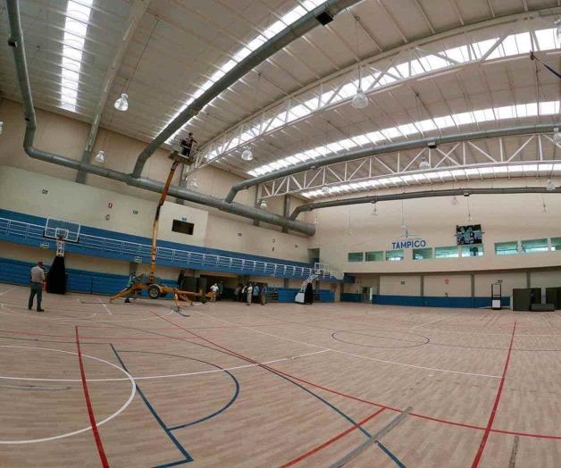 Niegan desalojo del Polideportivo por brote de Covid