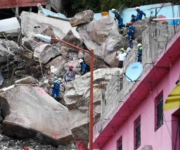 Rescatar a personas y apuntalar rocas, prioridad en Chiquihuite