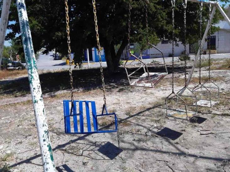 27 años de olvido, la plaza pública de Jarachina Norte 27 años de olvido, la plaza pública de Jarachina Norte