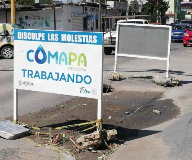 Amenaza Socavón a automovilistas Amenaza Socavón a automovilistas