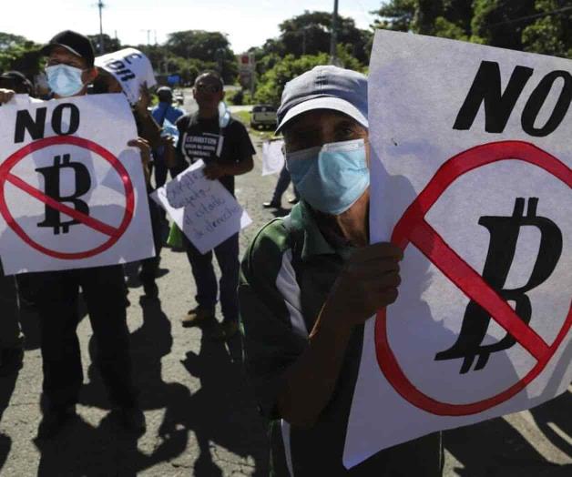 El Salvador: fallas y rumores aumentan dudas sobre bitcoin