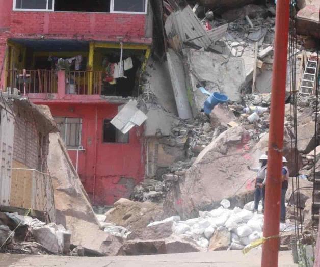 Descartan indicios de Paola y Dylan en deslave del Cerro del Chiquihuite