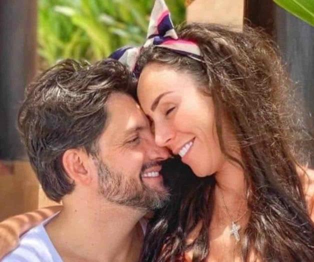 Revelan que Inés Gómez-Mont y Álvarez Puga compraron en Miami una mansión de 15.5 mdd Revelan que Inés Gómez-Mont y Álvarez Puga compraron en Miami una mansión de 15.5 mdd