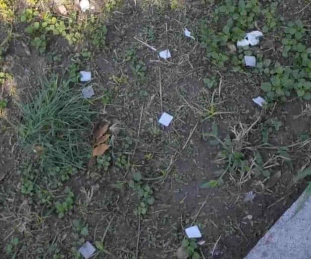 Tiran al suelo las torundas