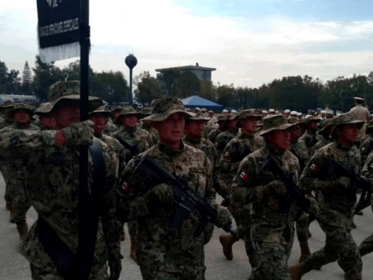 Adelantan una hora el desfile militar del 16 de septiembre Adelantan una hora el desfile militar del 16 de septiembre
