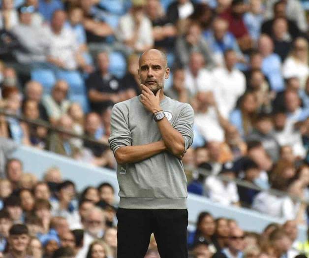 Manchester City deja ir más puntos en la Liga Premier