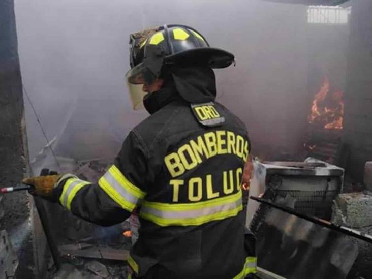 Explota un domicilio de elaboración de cohetes Explota un domicilio de elaboración de cohetes
