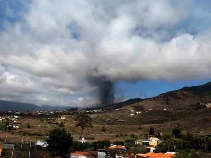 Hace erupción volcán en isla española de La Palma Hace erupción volcán en isla española de La Palma