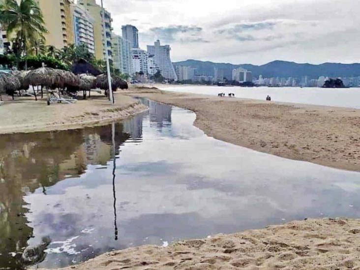Olvidan, oootra vez, drenaje en Acapulco Olvidan, oootra vez, drenaje en Acapulco