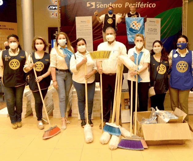 Apoyan a escuela primaria