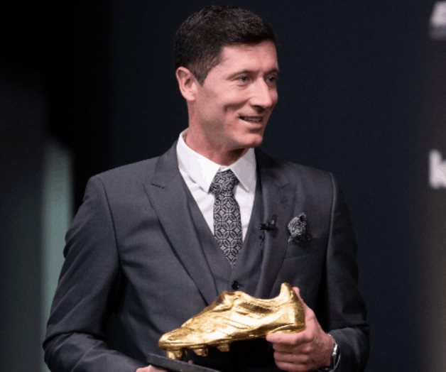 ¡Bota de oro! ¡Bota de oro!