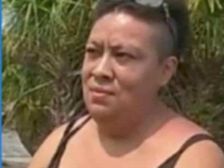 Arrestan a mujer que arrojó al mar a cachorro Arrestan a mujer que arrojó al mar a cachorro
