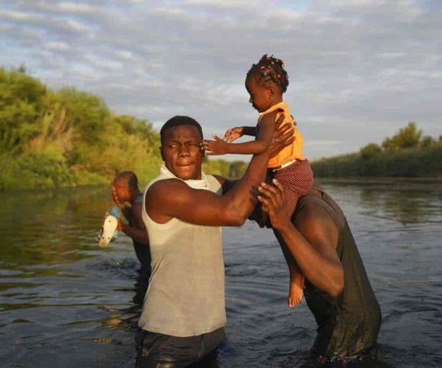 Migrantes haitianos se sienten atrapados entre México y EEUU