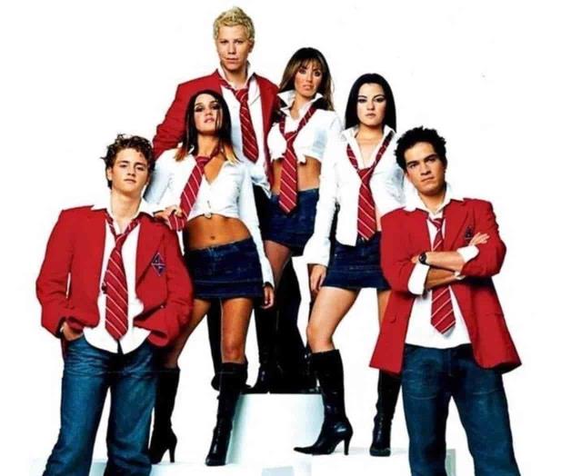 Los uniformes que usarán en la nueva versión de Rebelde Los uniformes que usarán en la nueva versión de Rebelde