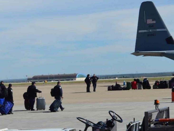 Salen de Laredo dos aviones hacia Haití Salen de Laredo dos aviones hacia Haití