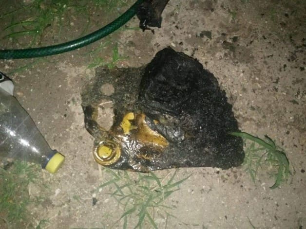 Queman intencionalmente auto a jovencita en Hacienda Las Brisas 3