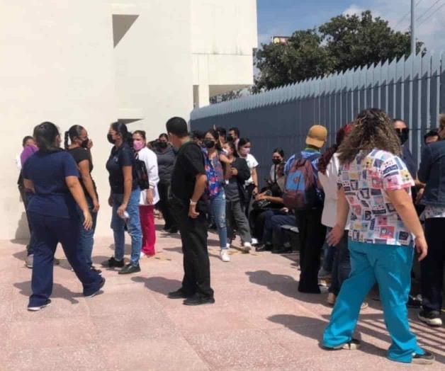 Amenazan con despidos a trabajadores de Insabi