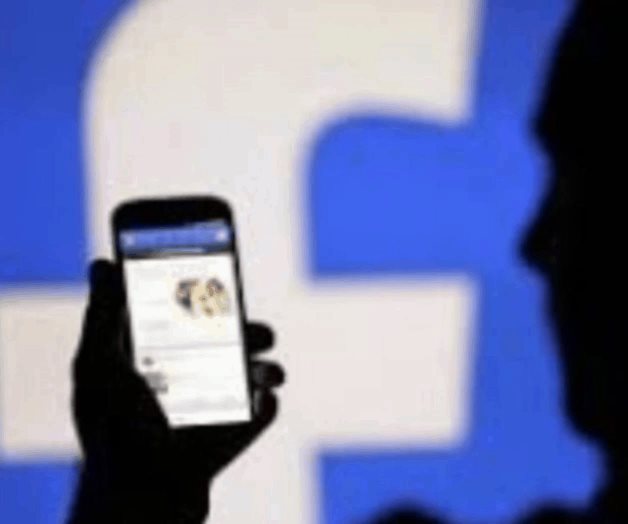 Comienzan a restablecerse servicios de redes sociales