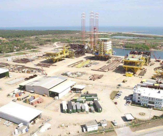 FMI pide a México posponer refinería