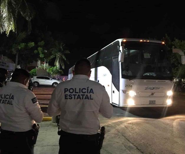 Deportan en avión a ilegales detenidos en Hidalgo Deportan en avión a ilegales detenidos en Hidalgo