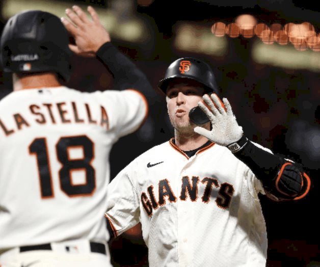 Gigantes blanquean a Dodgers
