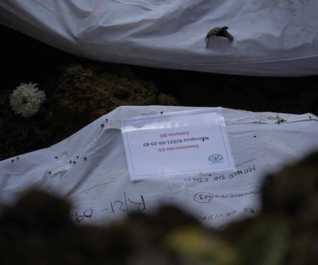 Entierran migrantes en jungla del Darién