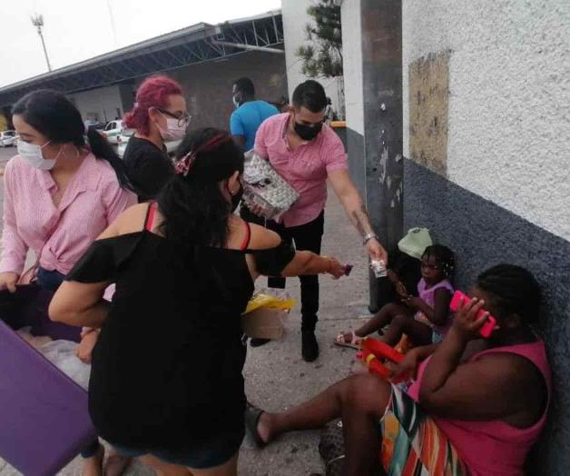 Solicitan asilo 60 haitianos