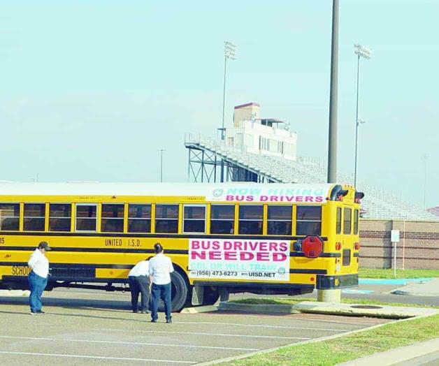LAREDO: Crítica falta de choferes en UISD