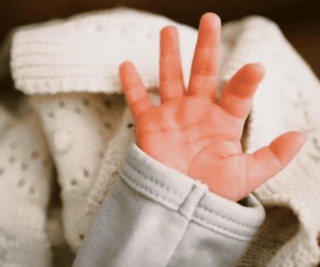 Yuya comparte la primera foto de su hijo Mar