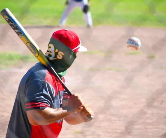 ‘Despluma’ Taquería Hernández a Gallos Landeros ‘Despluma’ Taquería Hernández a Gallos Landeros