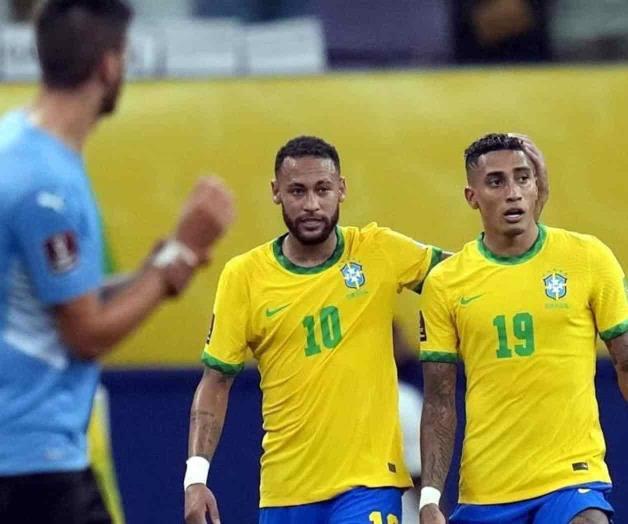 Se aprovecha Brasil de Uruguay en la Eliminatoria