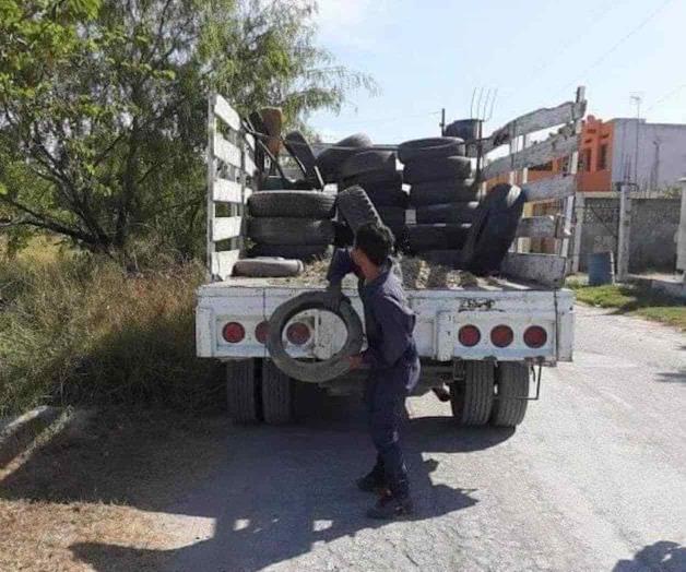 Levanta llantas personal estatal Levanta llantas personal estatal