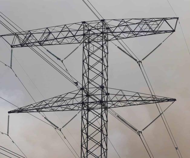 Daña reforma eléctrica inversión privada, IMEF