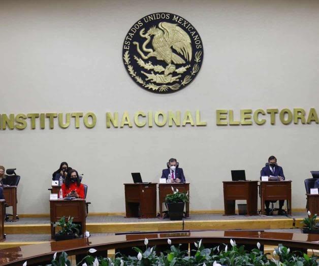 Suman 23,906 promotores de revocatorio