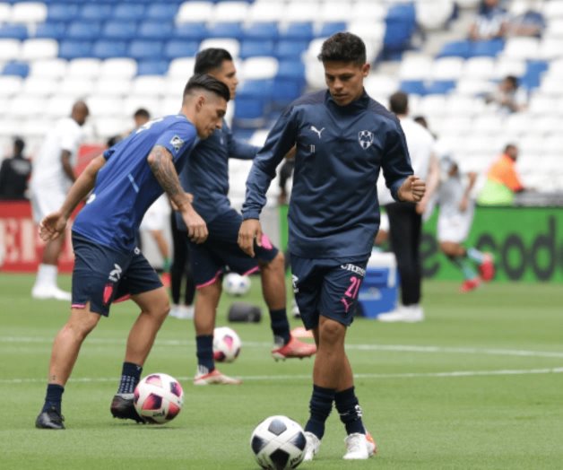 Tiene Javier Aguirre su ataque completo