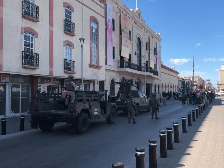 Desalojan alcaldía por amenaza de bomba Desalojan alcaldía por amenaza de bomba