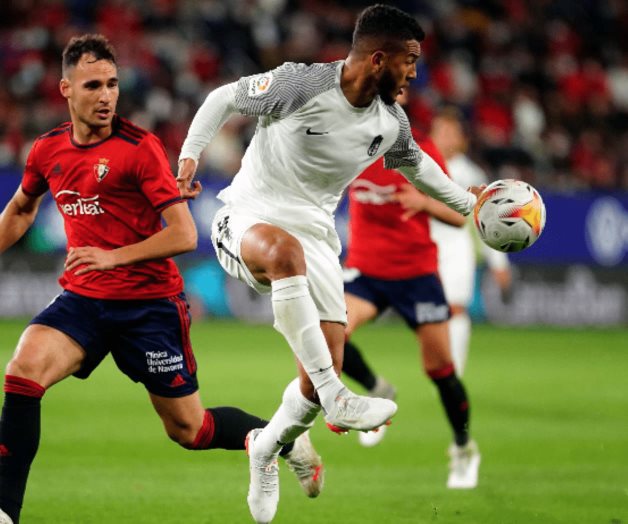 Gol postrero le da empate a Granada