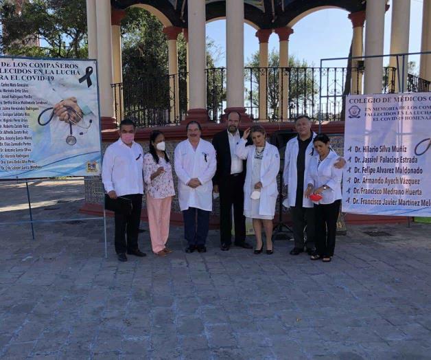 Recuerdan a doctores víctimas del Covid-19