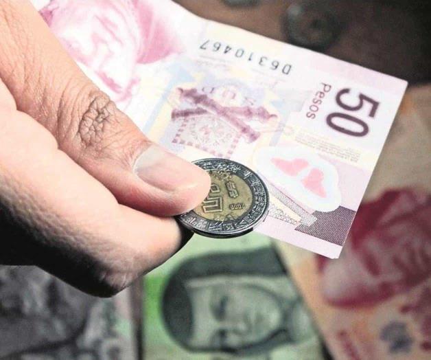 Cae economía mexicana 1.6% en agosto, su peor retroceso