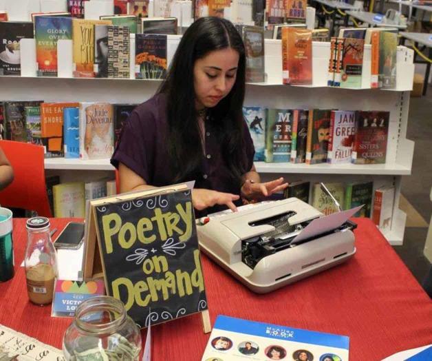 Preparan Trick or Treat en biblioteca