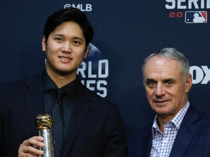 Ohtani recibe premio especial de la MLB Ohtani recibe premio especial de la MLB