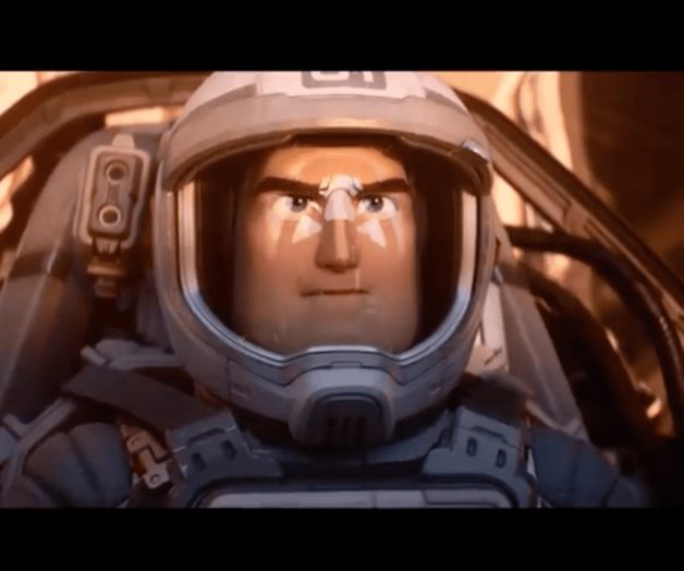 Buzz vuela al infinito y más allá en adelanto de Lightyear