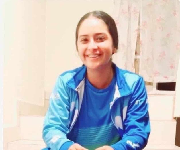 Desaparece menor deportista tras abordar taxi