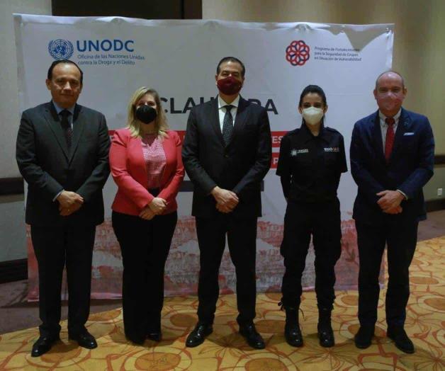 Crean Policía Especializada en Feminicidios y se gradúan los primeros 97 elementos