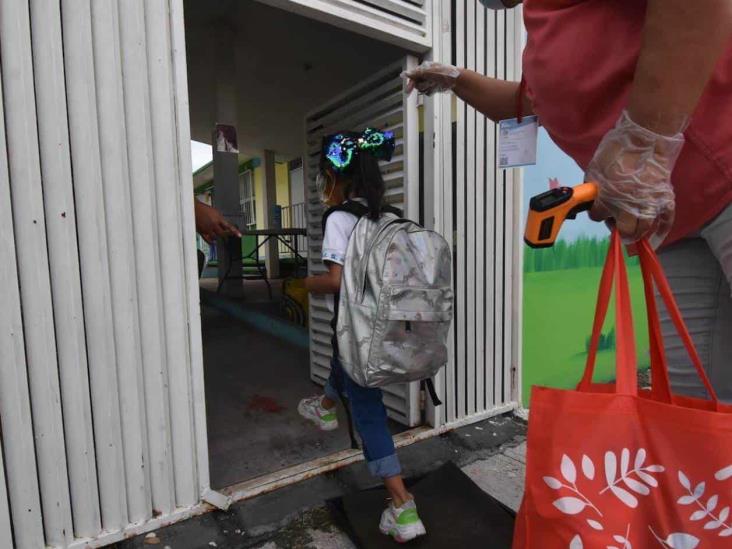 Regresan 150 mil estudiantes a las aulas tras 5 días de asueto Regresan 150 mil estudiantes a las aulas tras 5 días de asueto