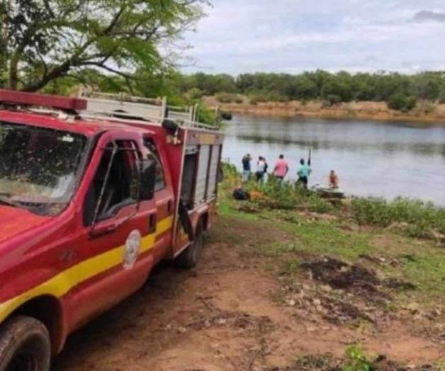 Escapa de las abejas, pero pirañas lo matan