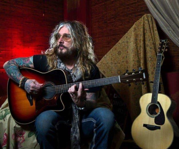 Tocará John Corabi, ex vocalista de Mötley Crüe, en Guadalajara, Jalisco este fin de semana Tocará John Corabi, ex vocalista de Mötley Crüe, en Guadalajara, Jalisco este fin de semana