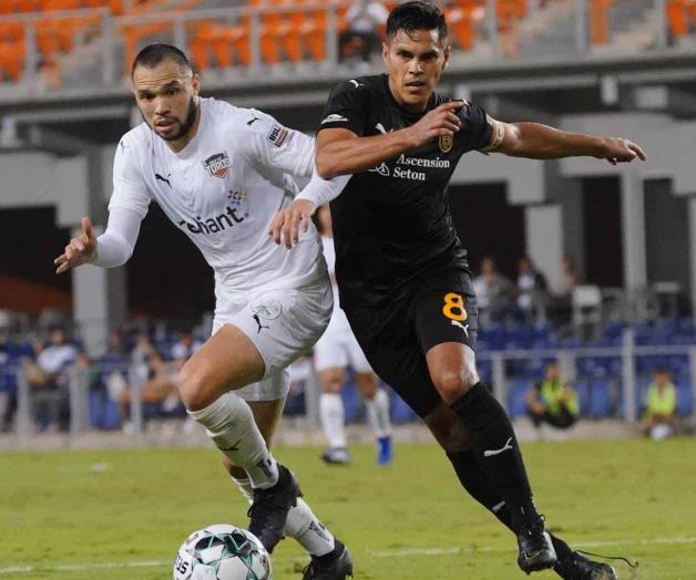 Se despide Xavi Báez del Austin Bold Se despide Xavi Báez del Austin Bold