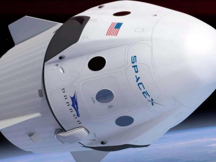 SpaceX posterga regreso de astronautas por mal clima SpaceX posterga regreso de astronautas por mal clima