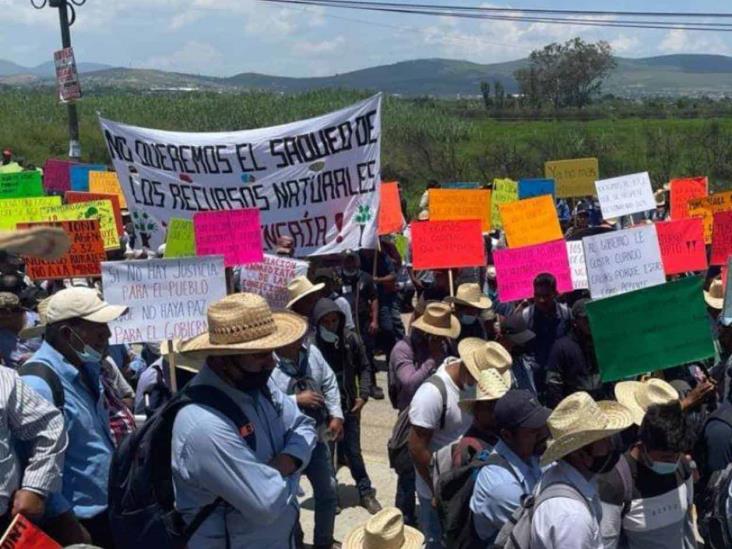 Desacatan; mineras siguen operando Desacatan; mineras siguen operando